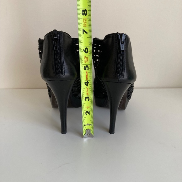 Stuart Weitzman open toe booties - Picture 4 of 7